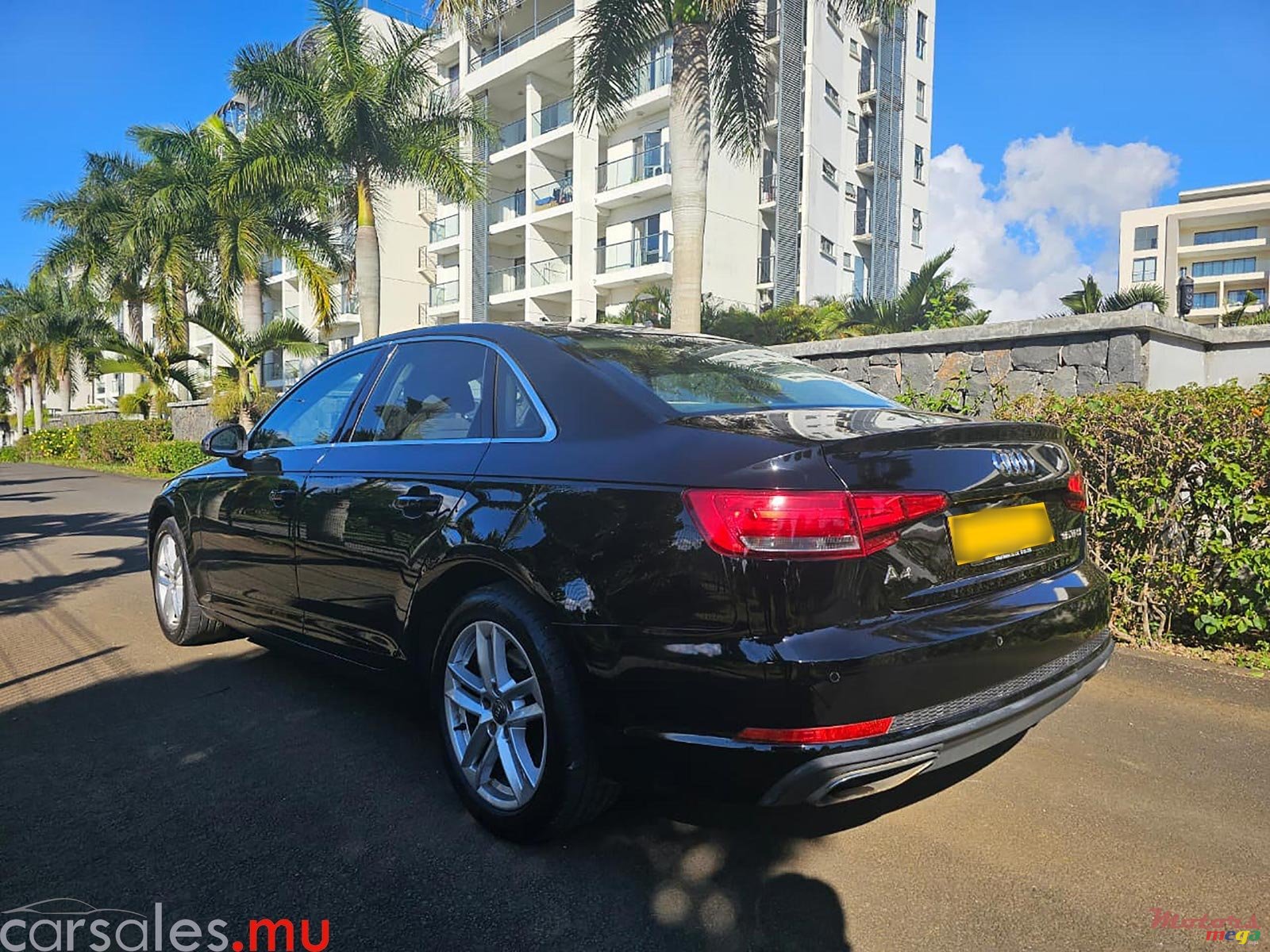2020' Audi A4 1.4 TFSI photo #2