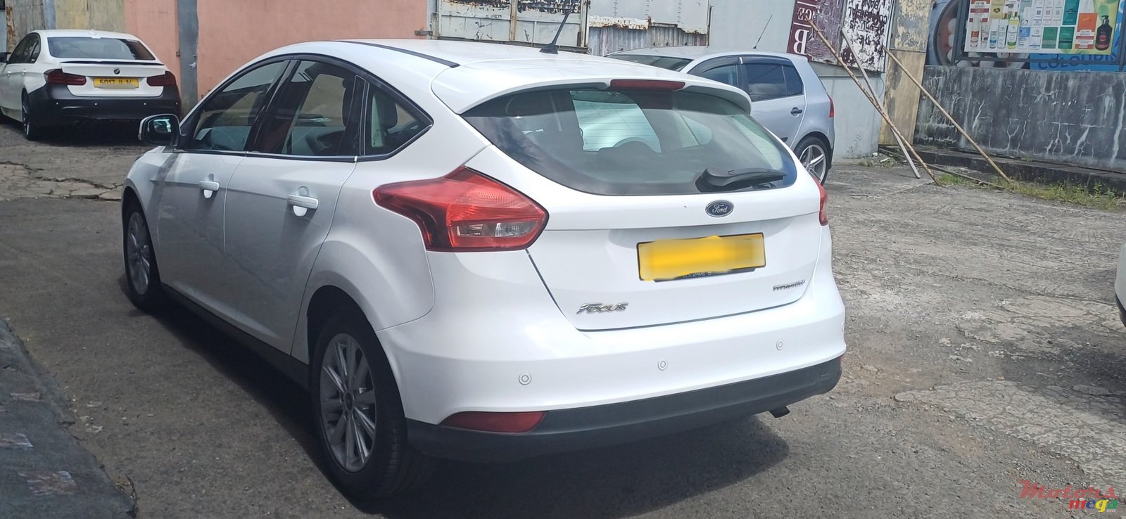 2017' Ford Focus Titanium photo #4