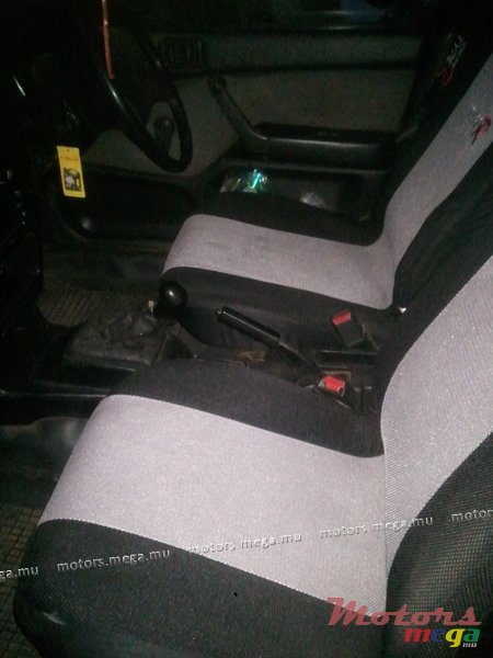 1989' Mitsubishi photo #4