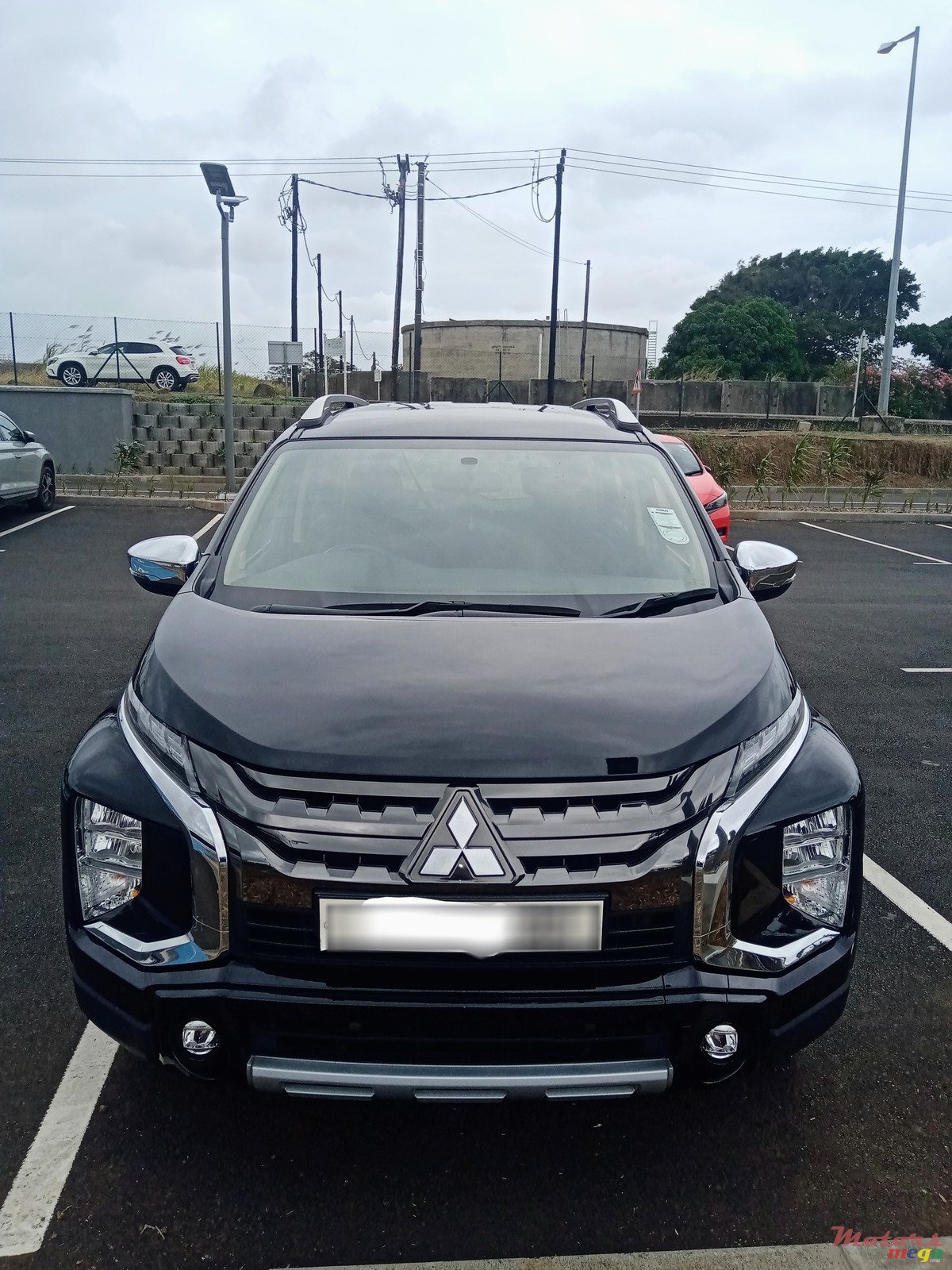 2022' Mitsubishi Outlander XL 0 photo #1