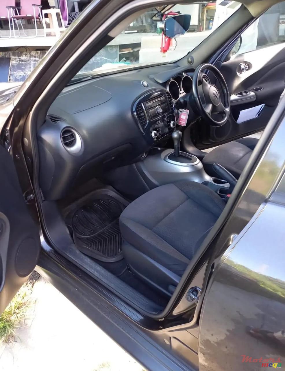 2010' Nissan Juke photo #6