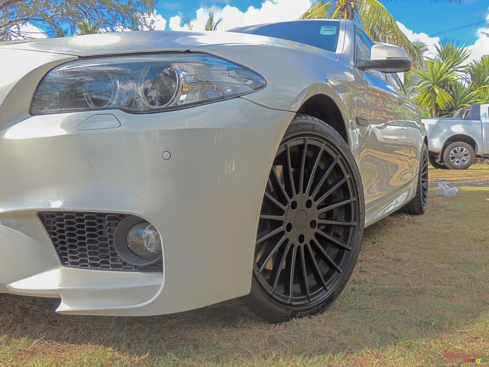 2015' BMW 530 photo #4