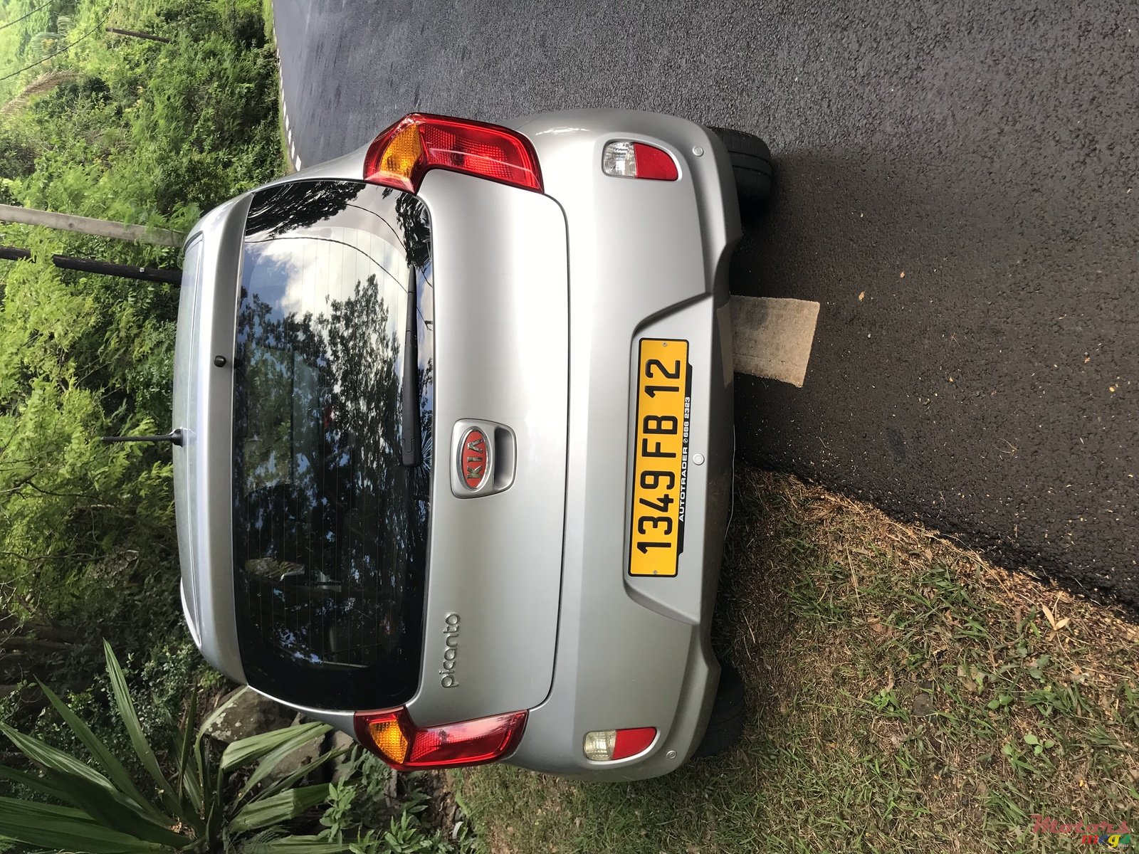 2012' Kia Picanto photo #3