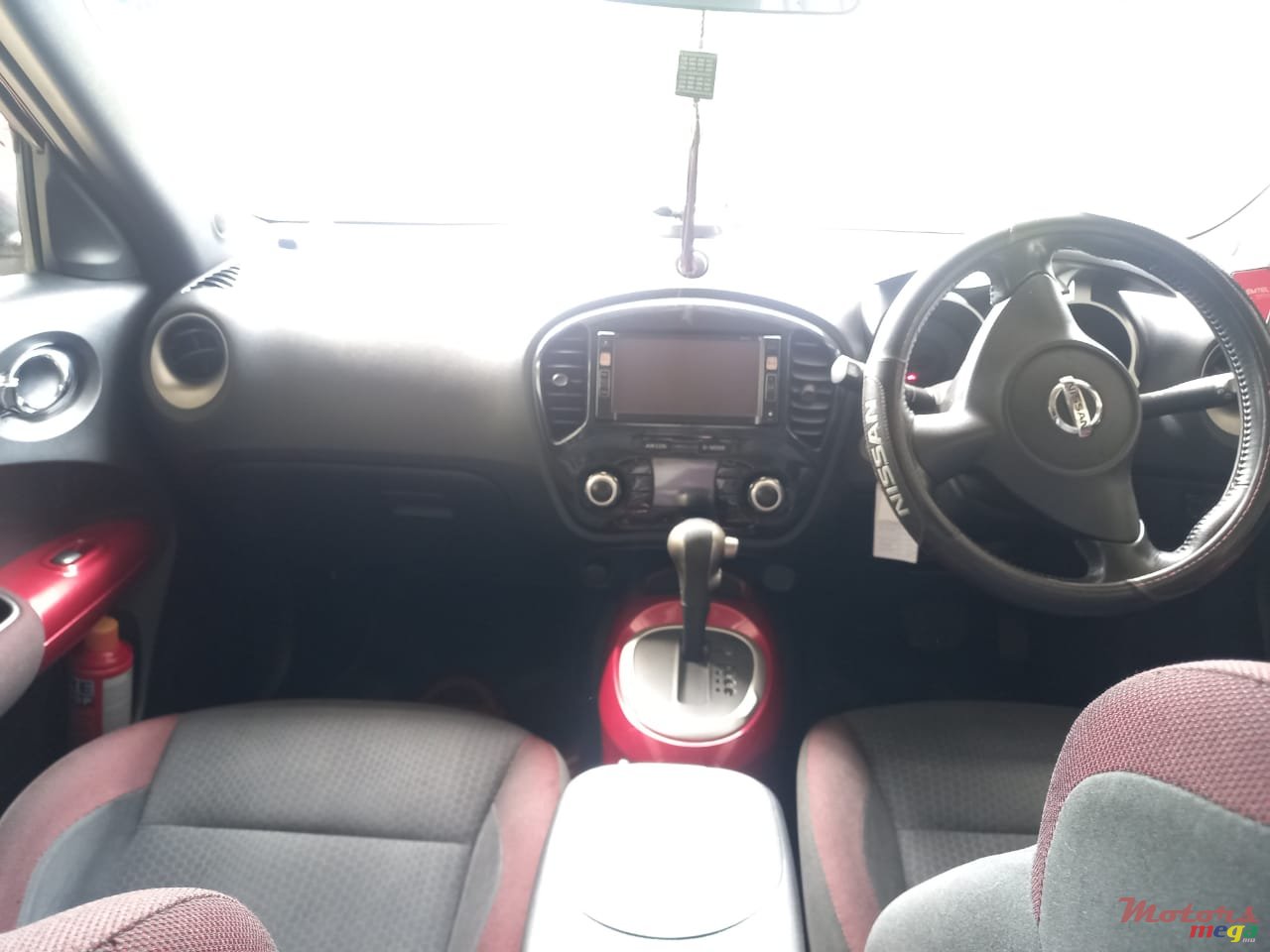 2012' Nissan Juke photo #4