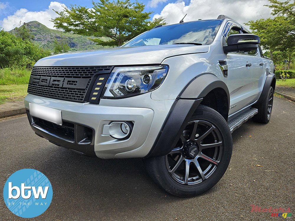 2013' Ford Ranger LIMITED 4X4 photo #2