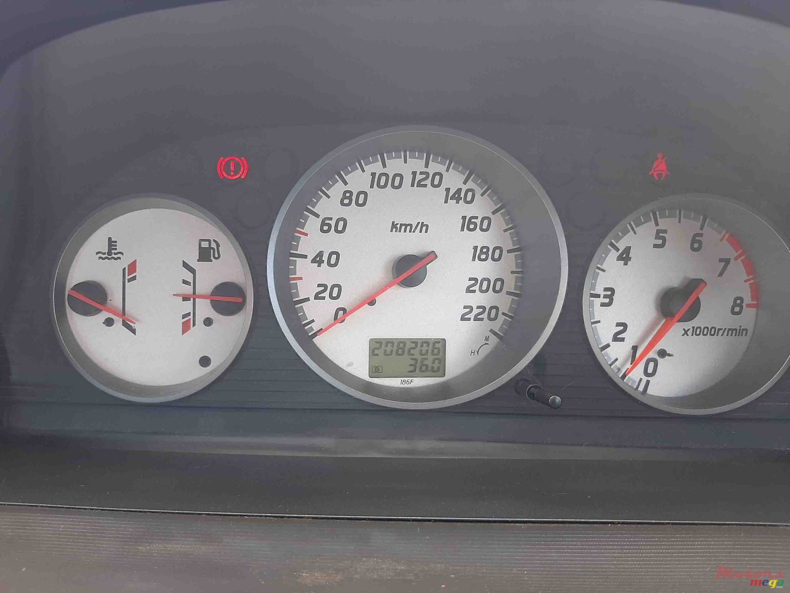 2002' Nissan X-Trail photo #7