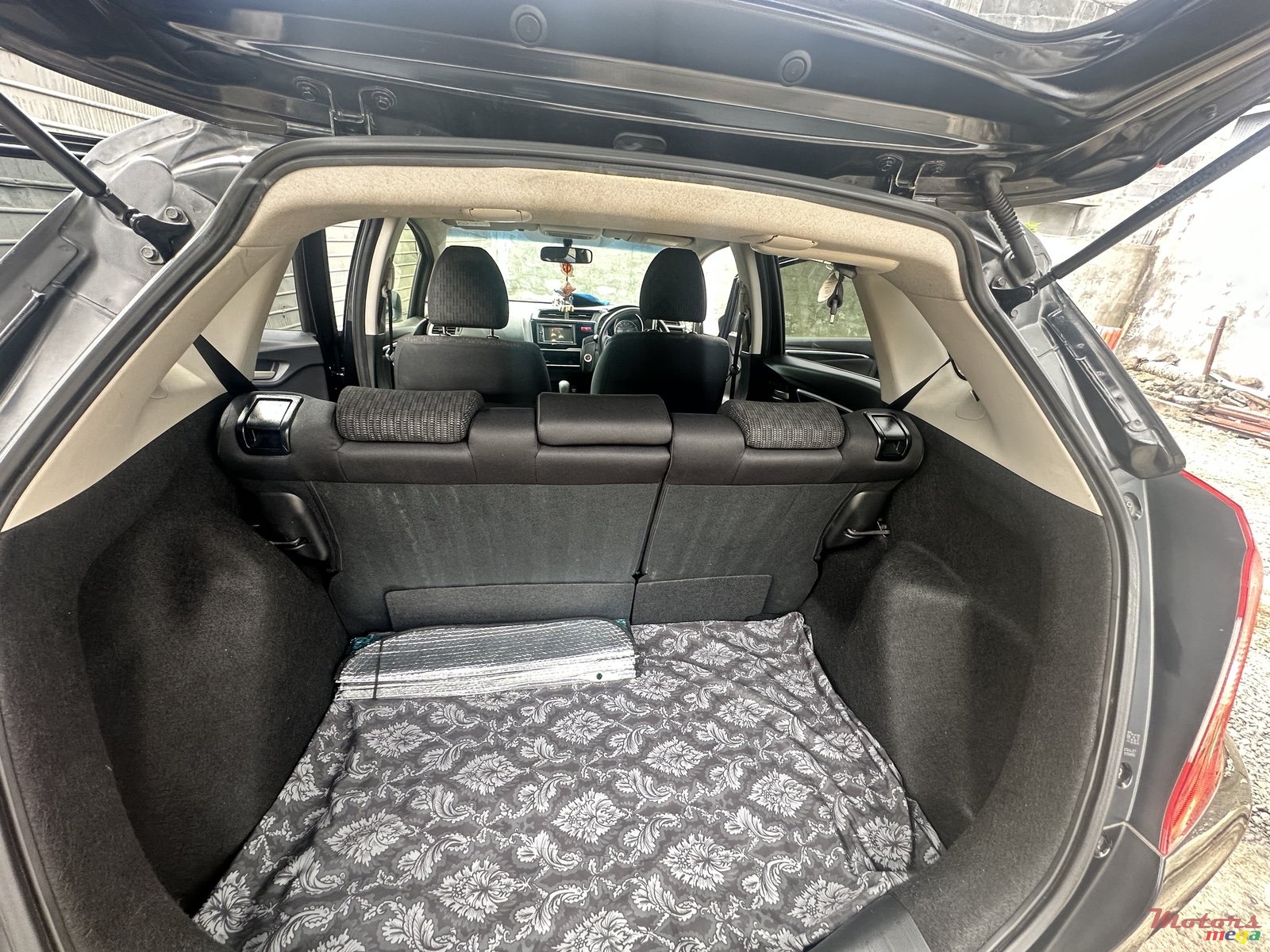 2015' Honda Fit photo #4