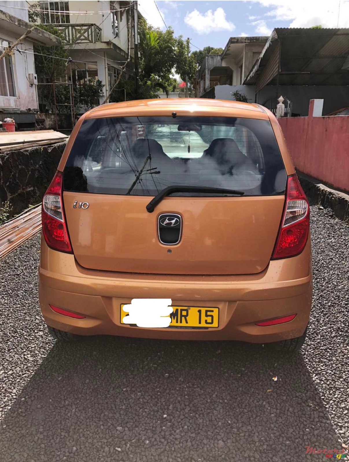 2015' Perodua i10 photo #6