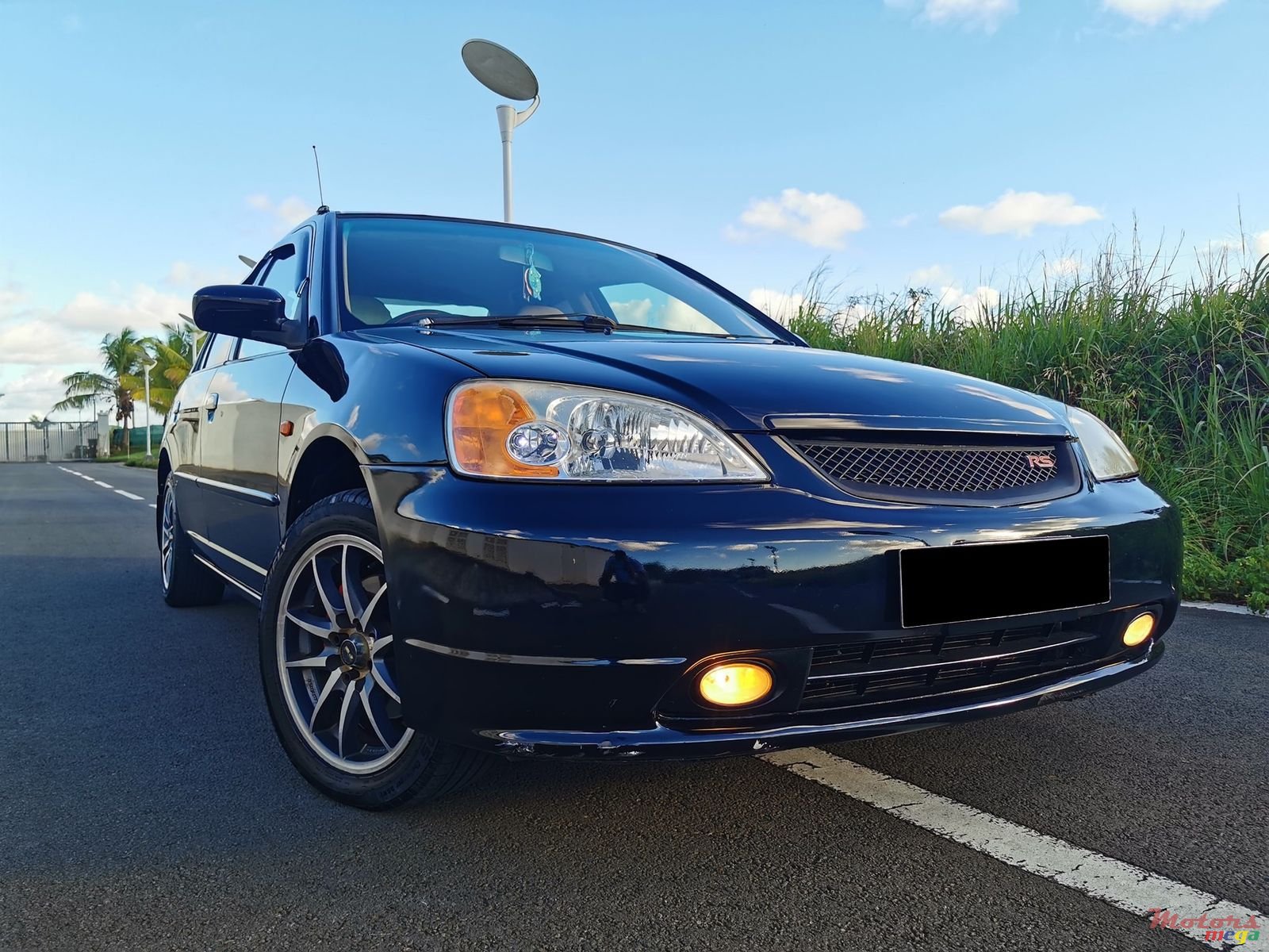 2003' Honda Civic ES8 photo #1