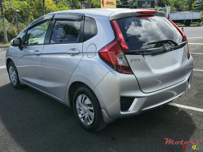 2015' Honda Fit NON HYBRID photo #5