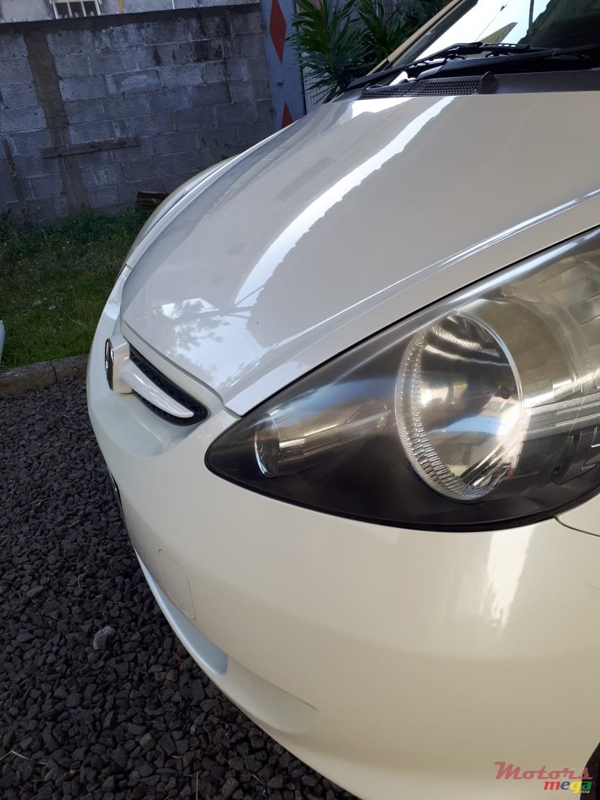 2007' Honda Fit Comfort Edition photo #3