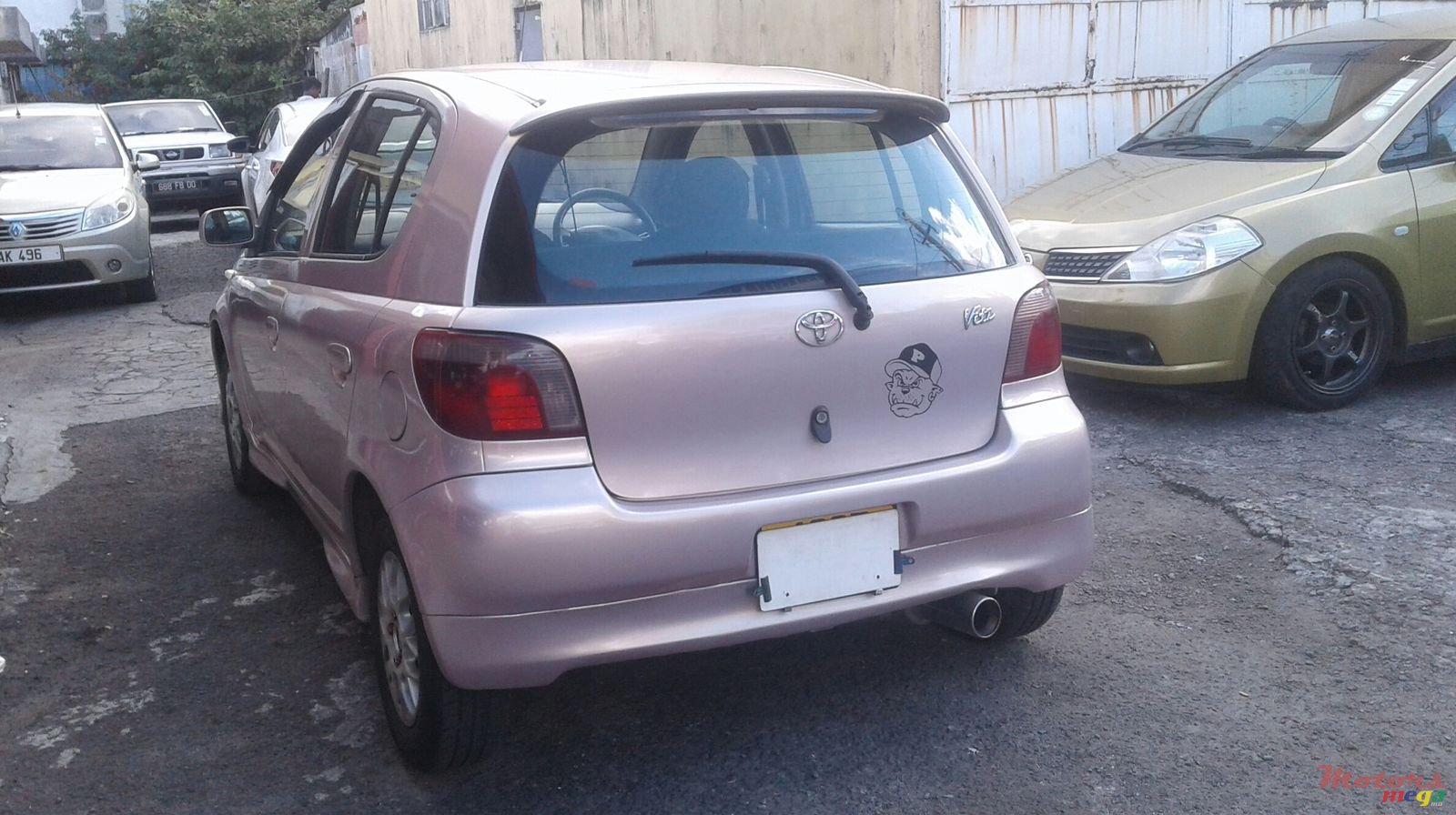 1999' Toyota Vitz photo #4