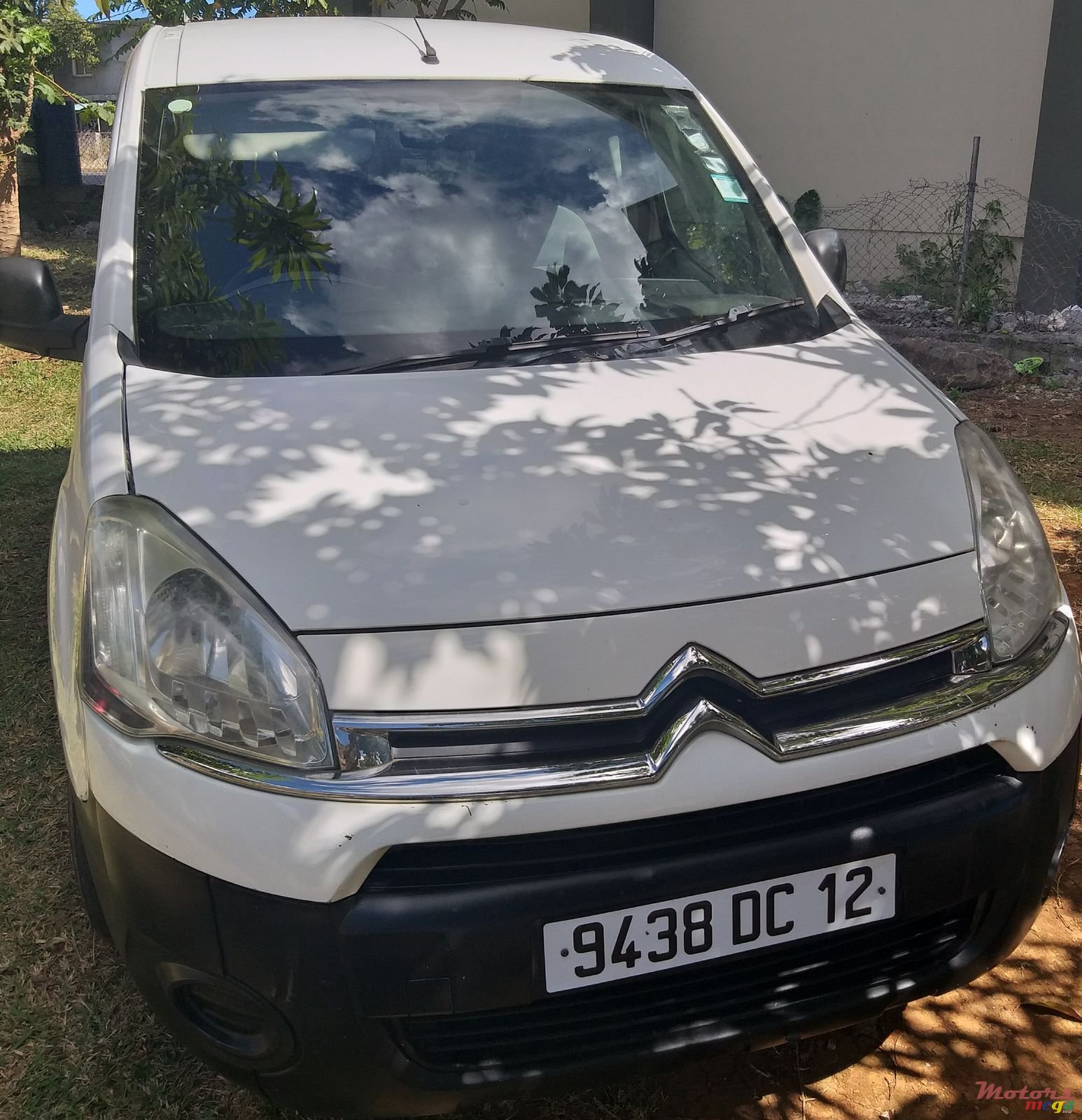 2012' Citroen Berlingo photo #4