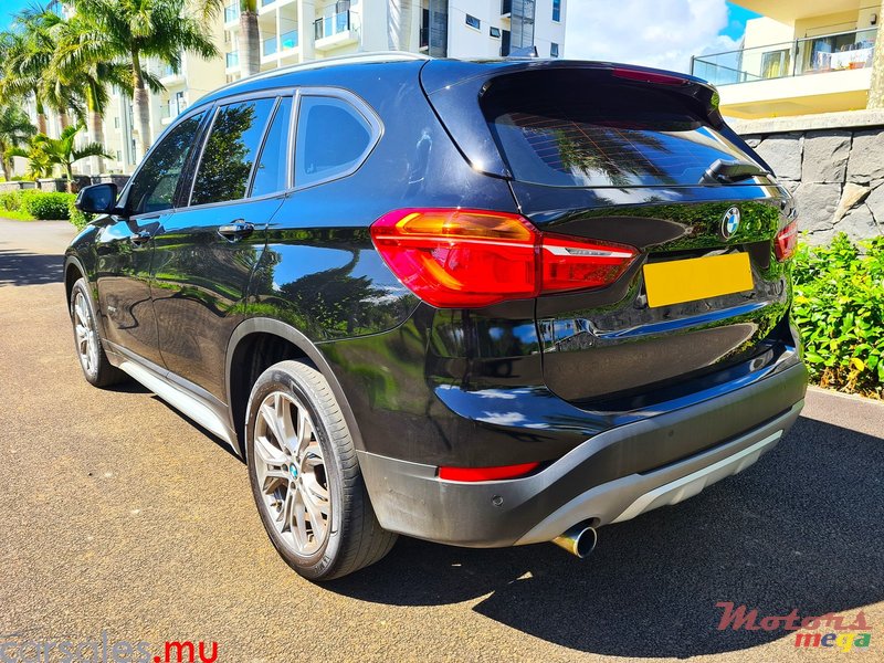 2018' BMW X1 SDRIVE 18i X Line photo #3