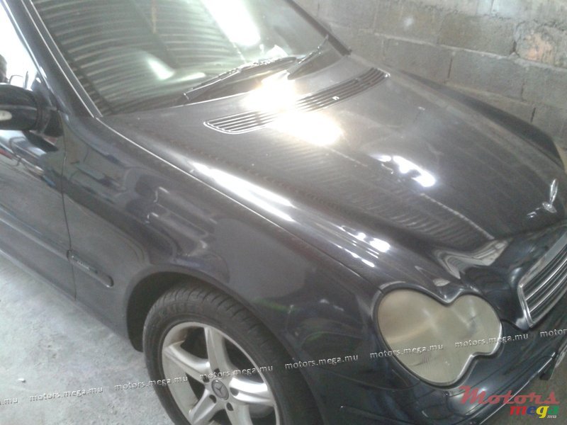 2000' Mercedes-Benz 190E photo #1