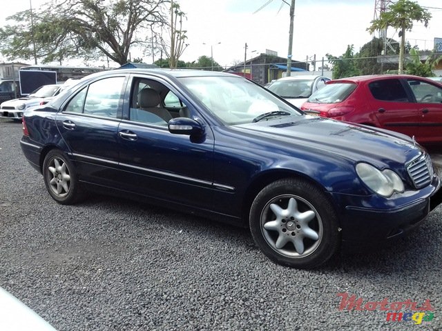 2000' Mercedes-Benz C 180 photo #5