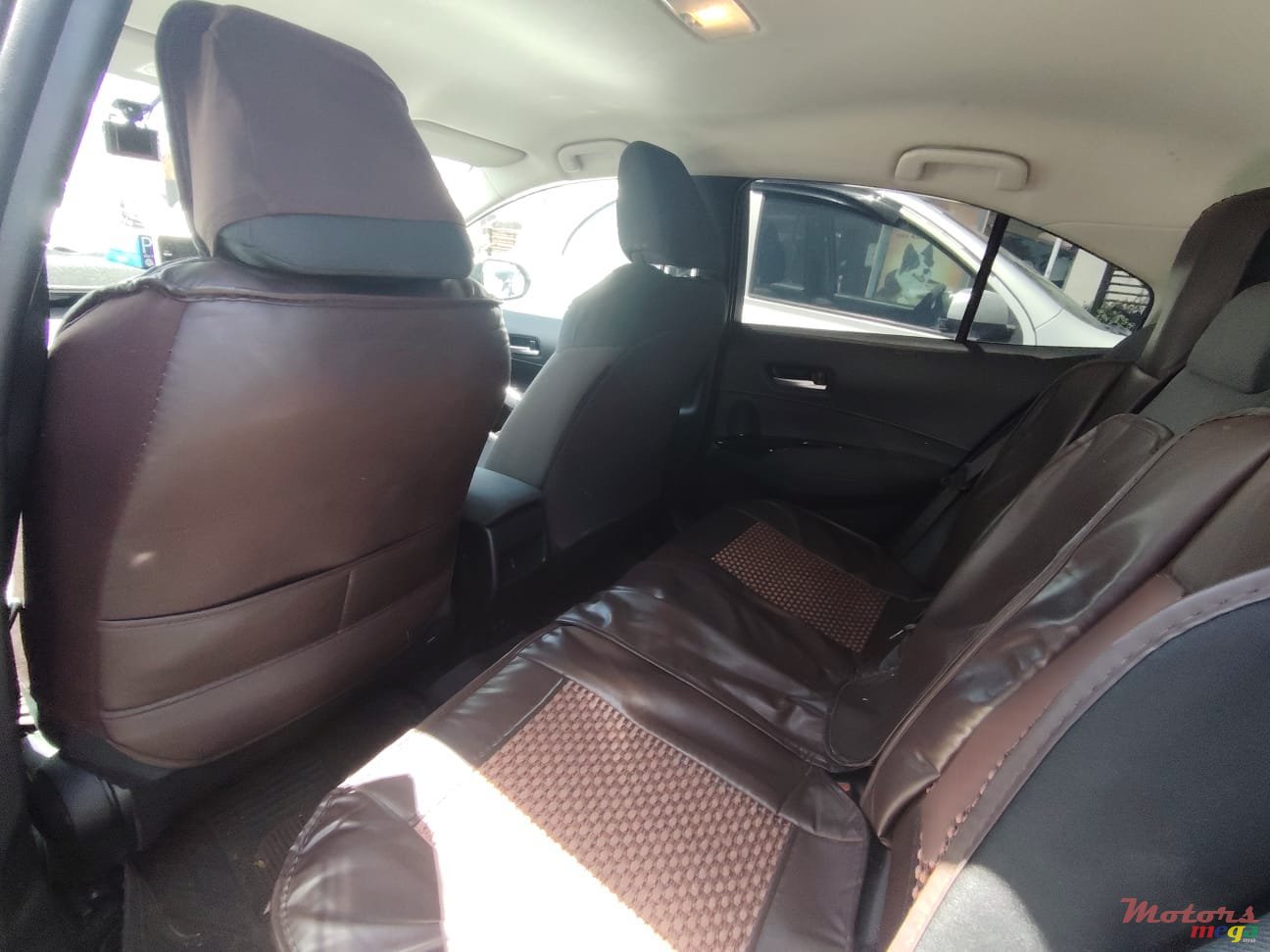 2022' Toyota Corolla photo #3