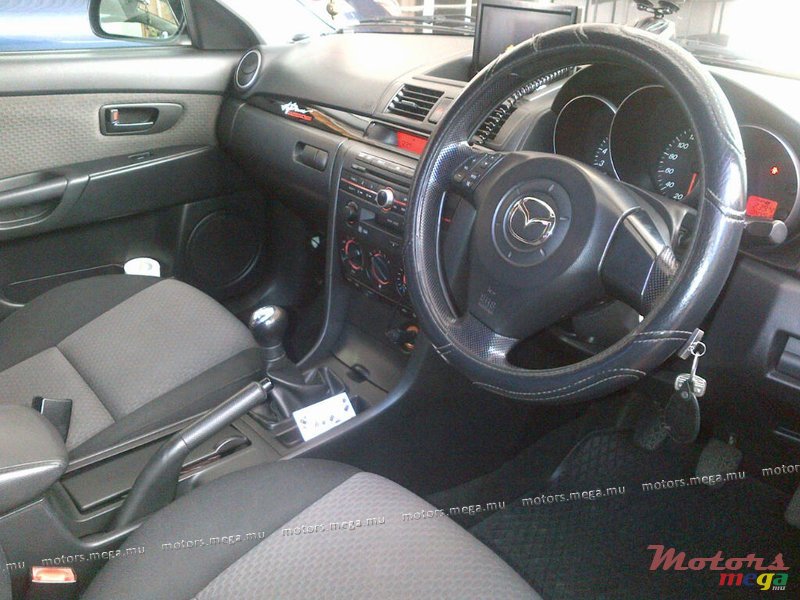2006' Mazda photo #5