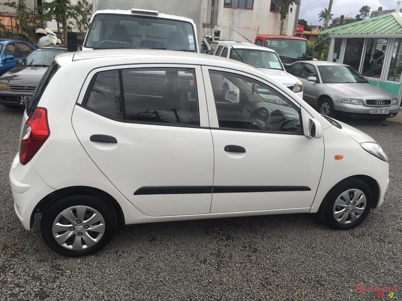 2016' Hyundai i10 photo #4