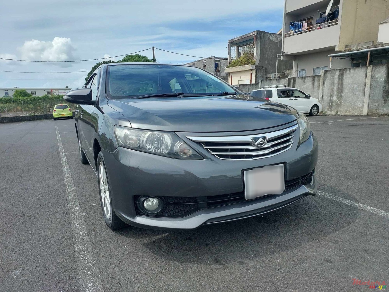 2013' Toyota Allion photo #2