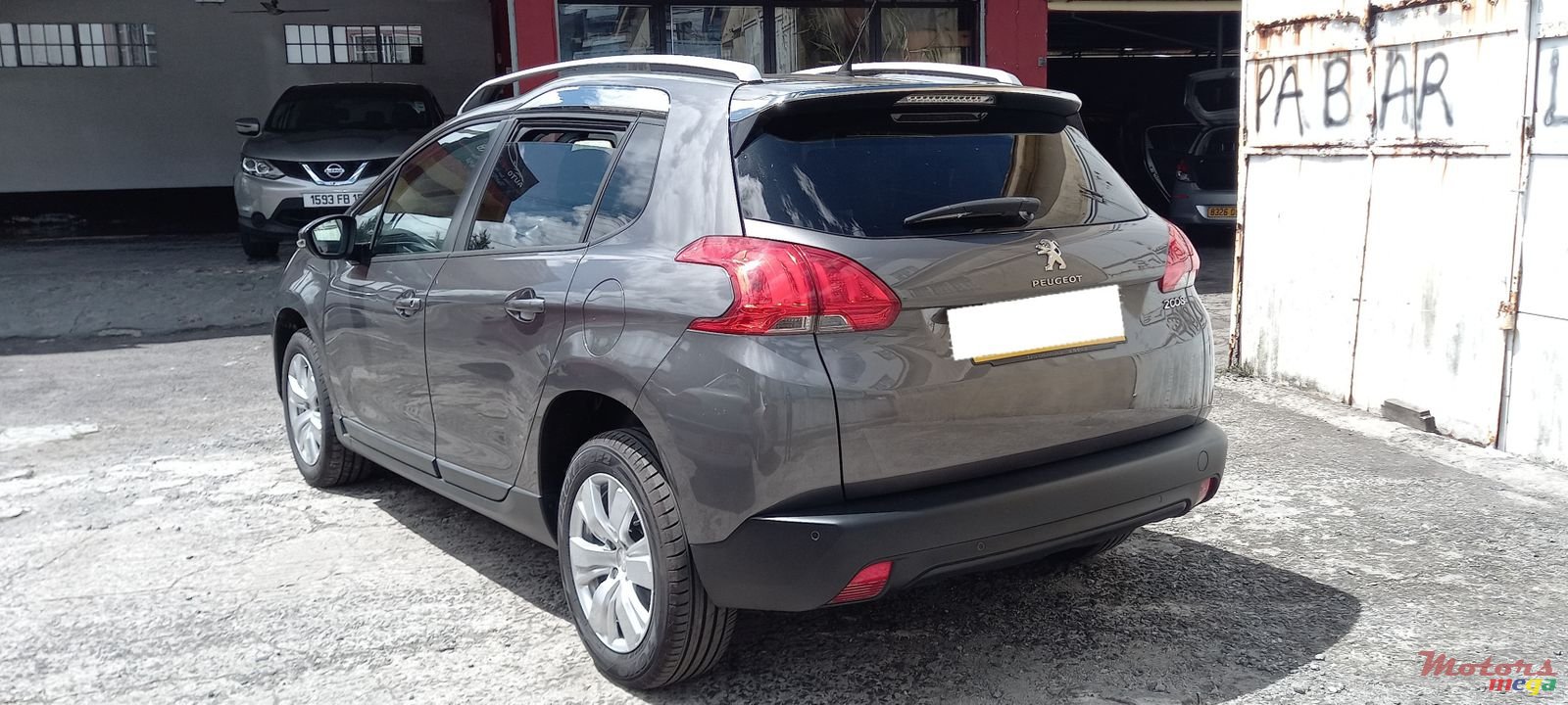 2014' Peugeot 2008 photo #3