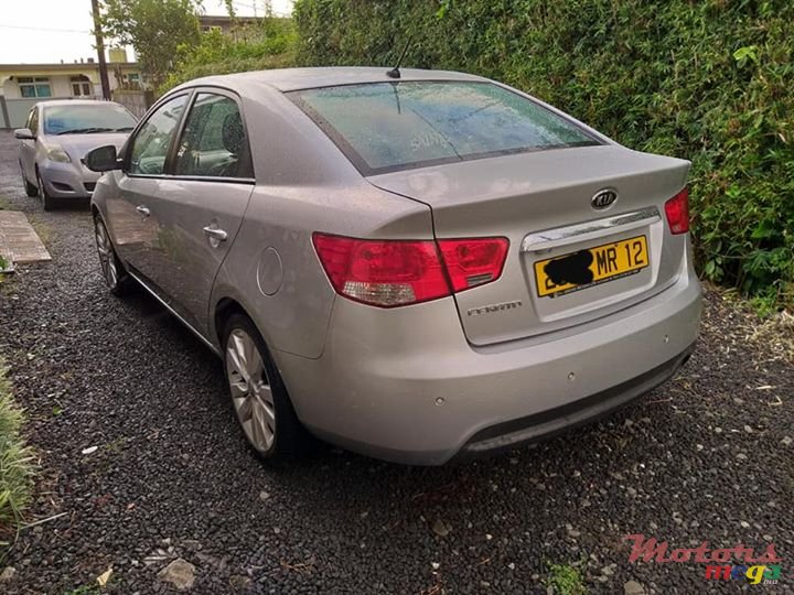 2012' Kia Cerato AUTOMATIC photo #2