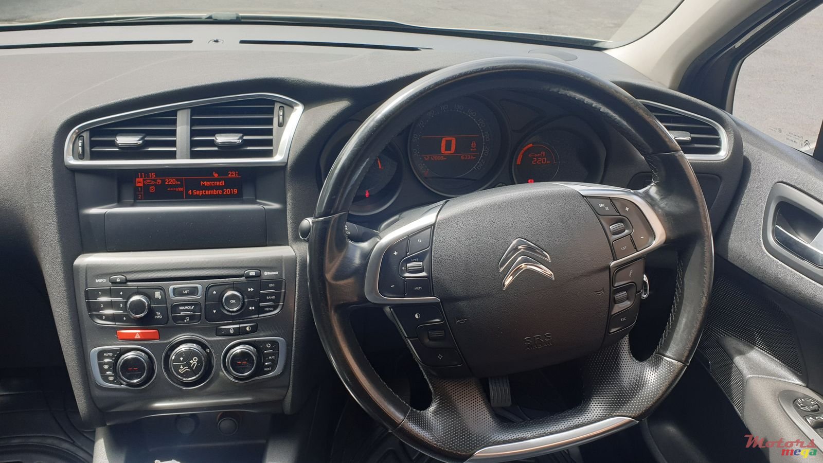 2012' Citroen C4 photo #4