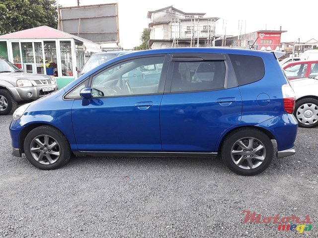 2007' Honda Fit photo #3