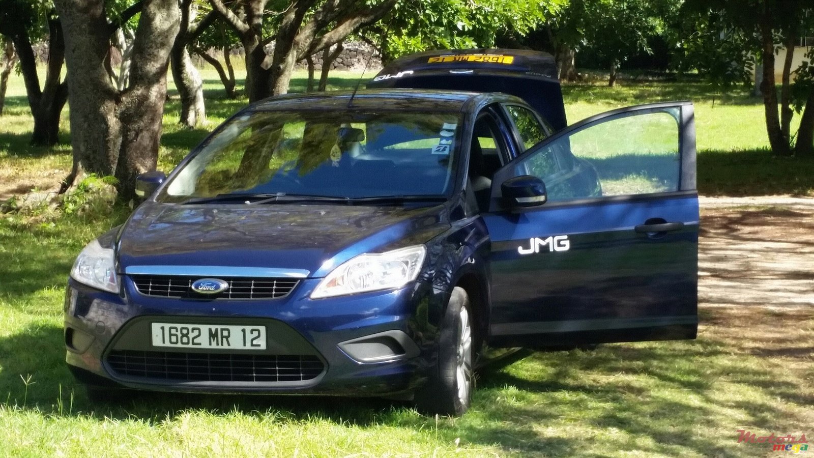 2012' Ford Focus photo #1