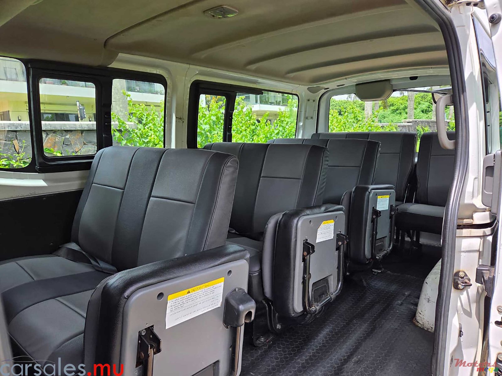 2019' Nissan NV 350 15 Seater photo #5