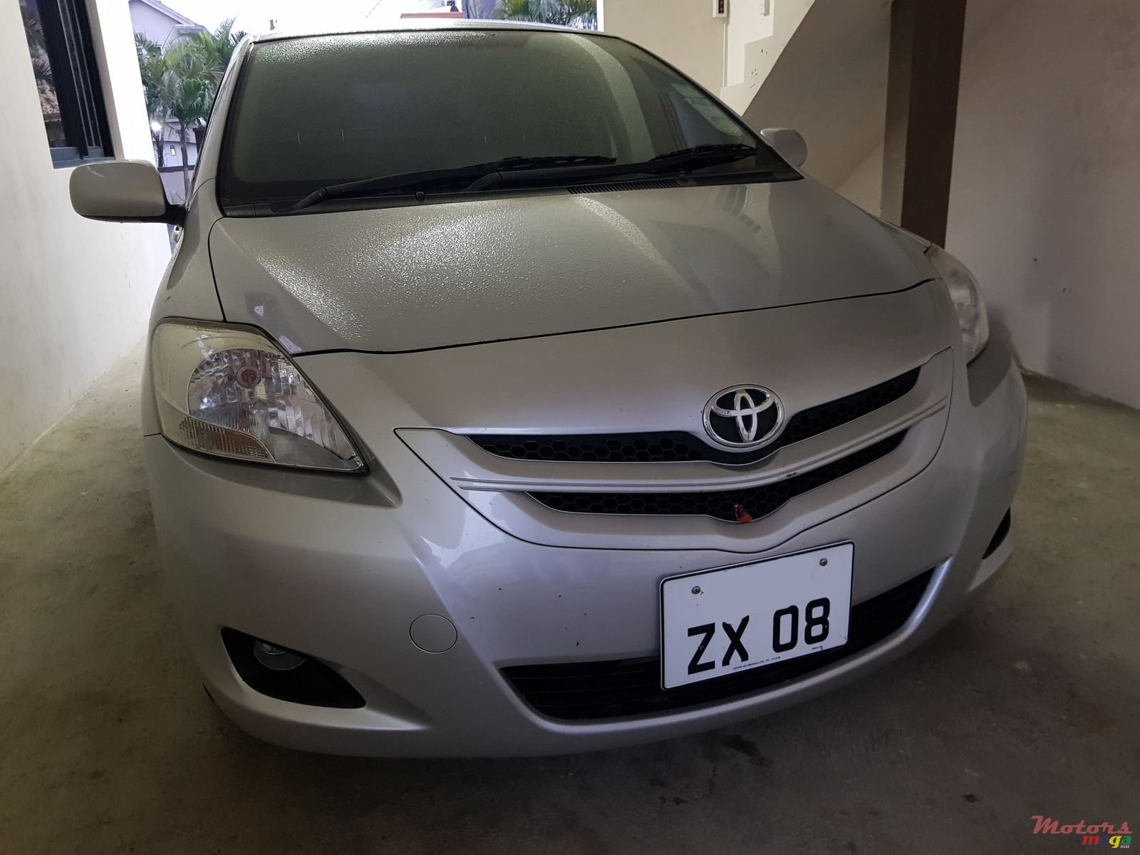 2008' Toyota Yaris Belta photo #2