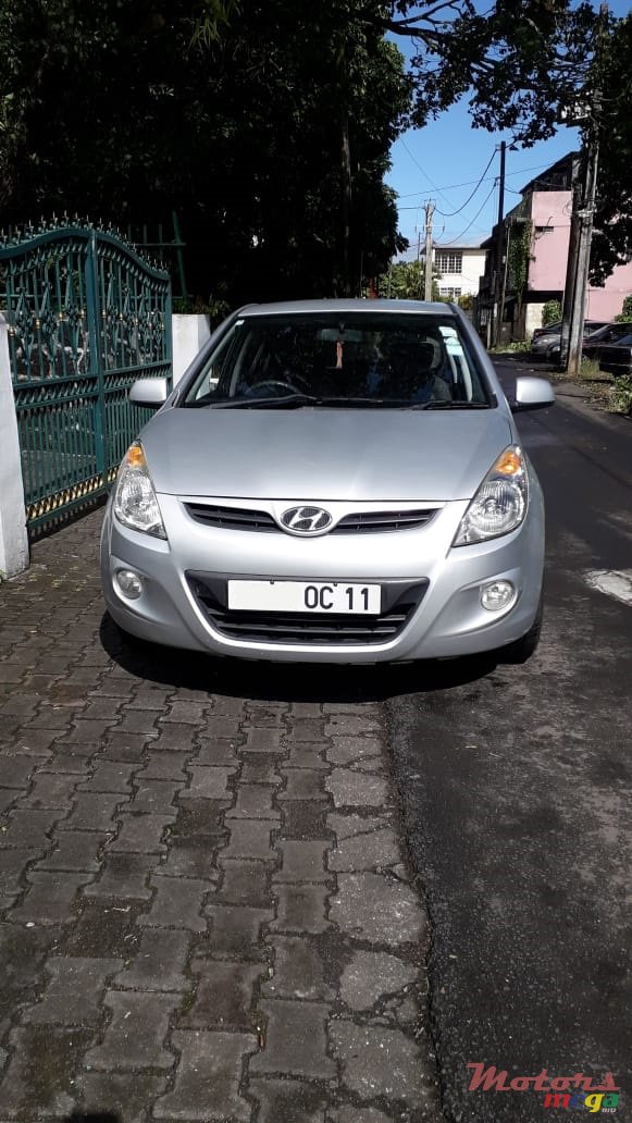 2011' Hyundai i20 photo #1