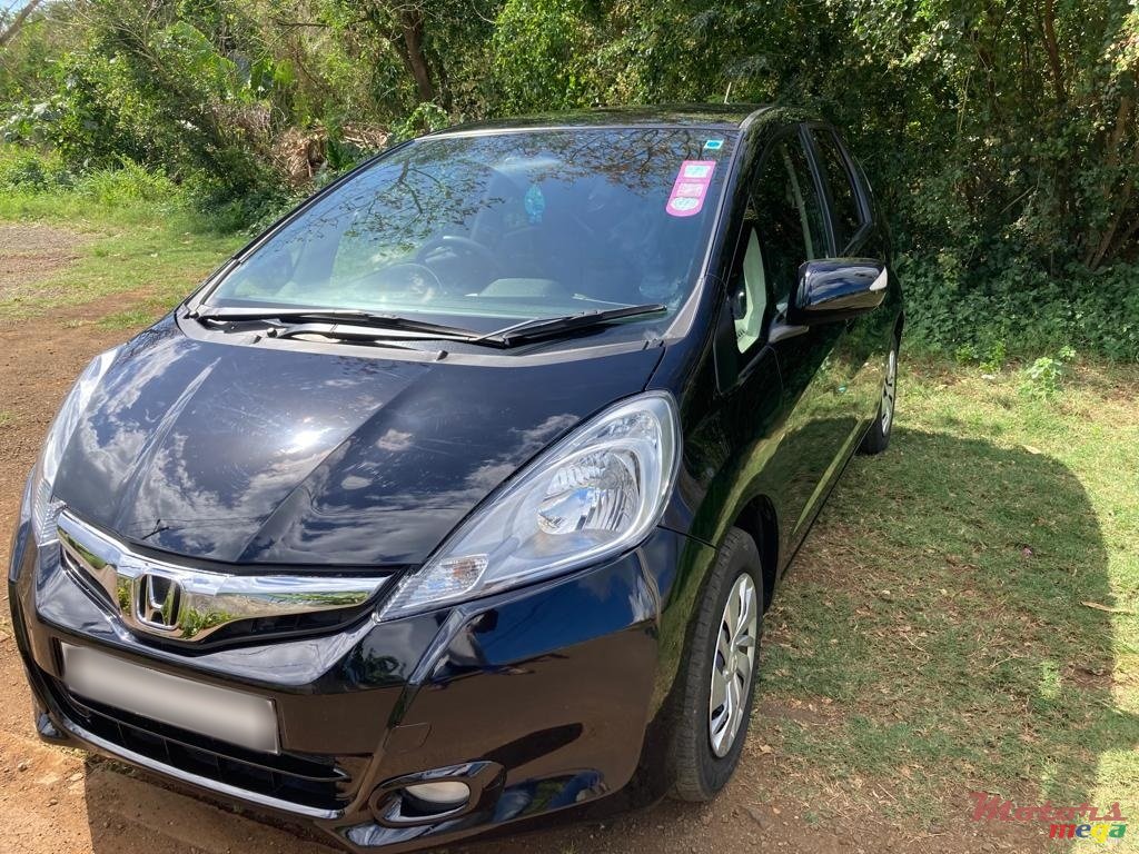 2011' Honda Fit photo #2