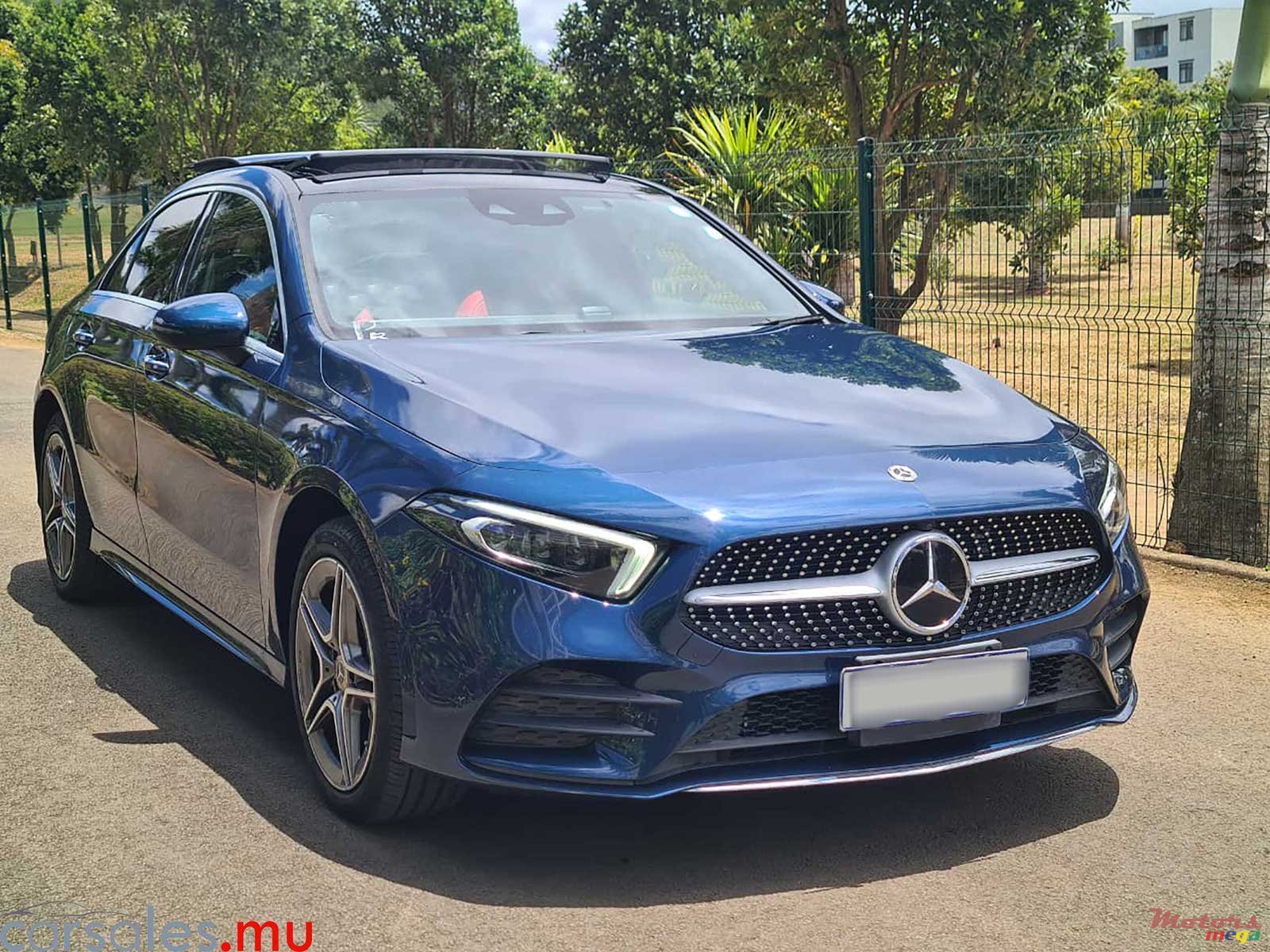 2021' Mercedes-Benz A 250 e Plug In Hybrid AMG photo #2