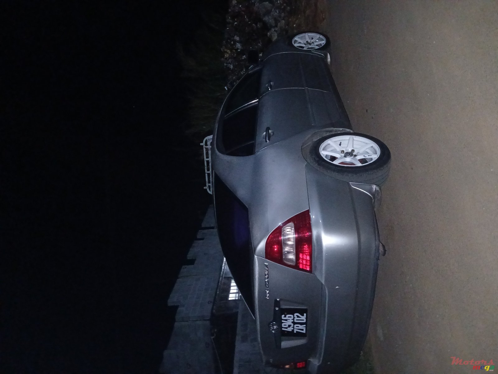 2003' Toyota Corolla Nze photo #2