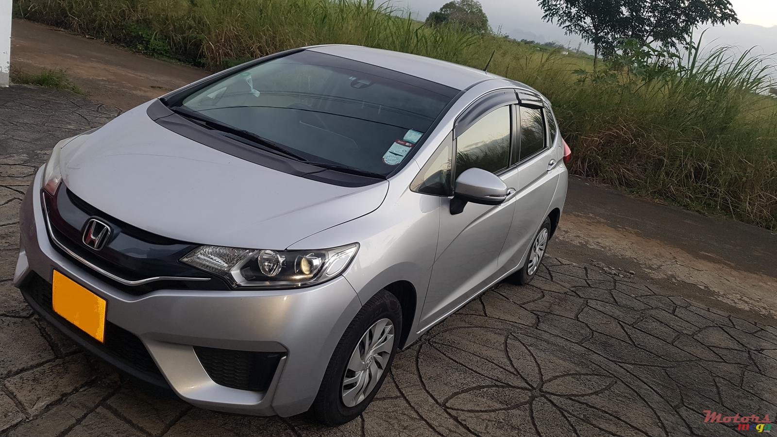 2015' Honda Fit photo #4