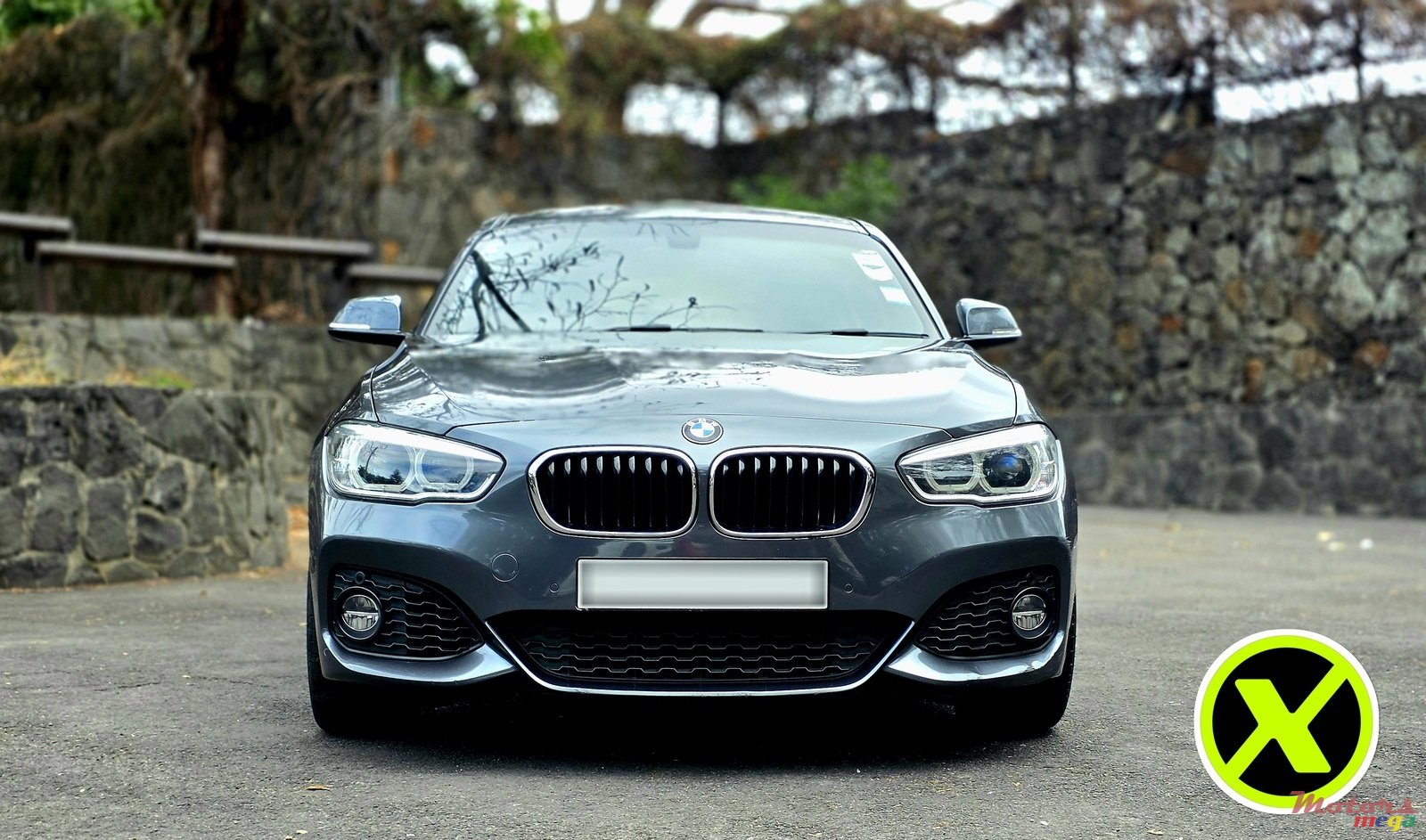 2016' BMW 118 M-SPORT Package photo #1