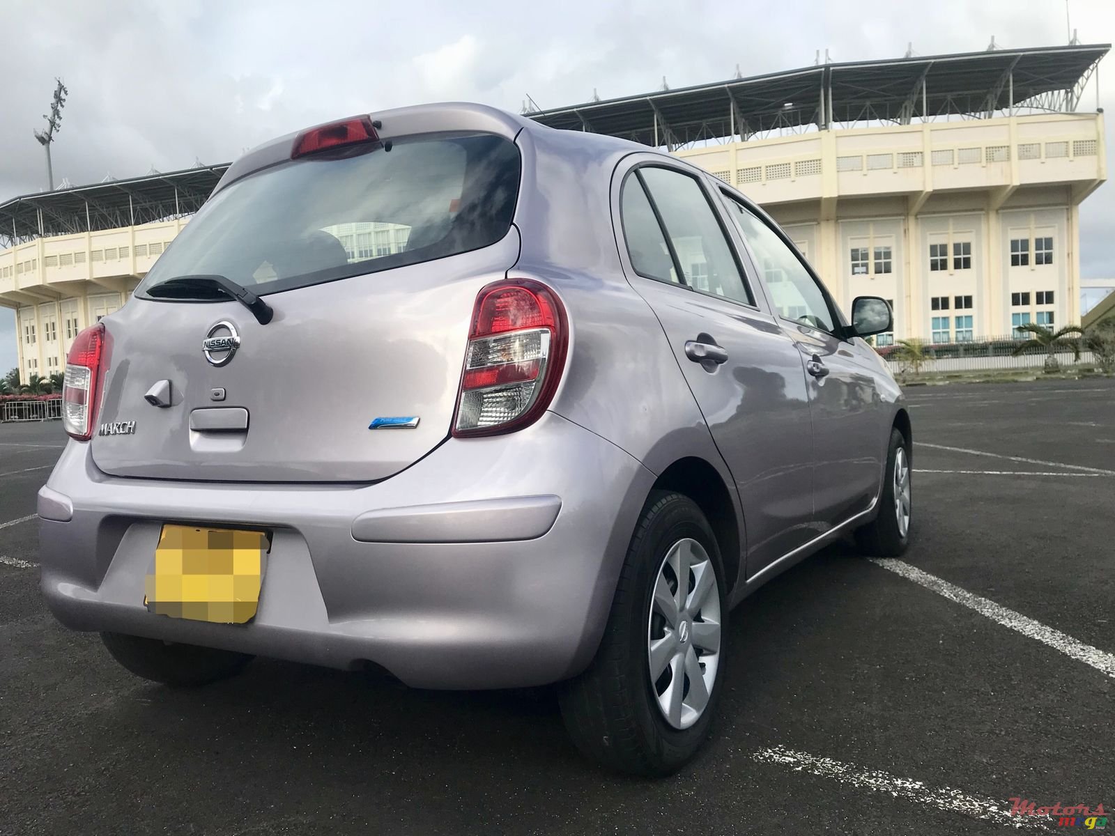 2011' Nissan March photo #5