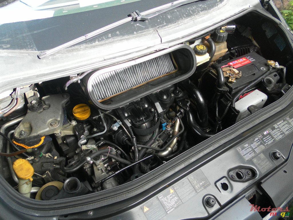 2005' Renault Grand Scenic 7 Place  photo #3