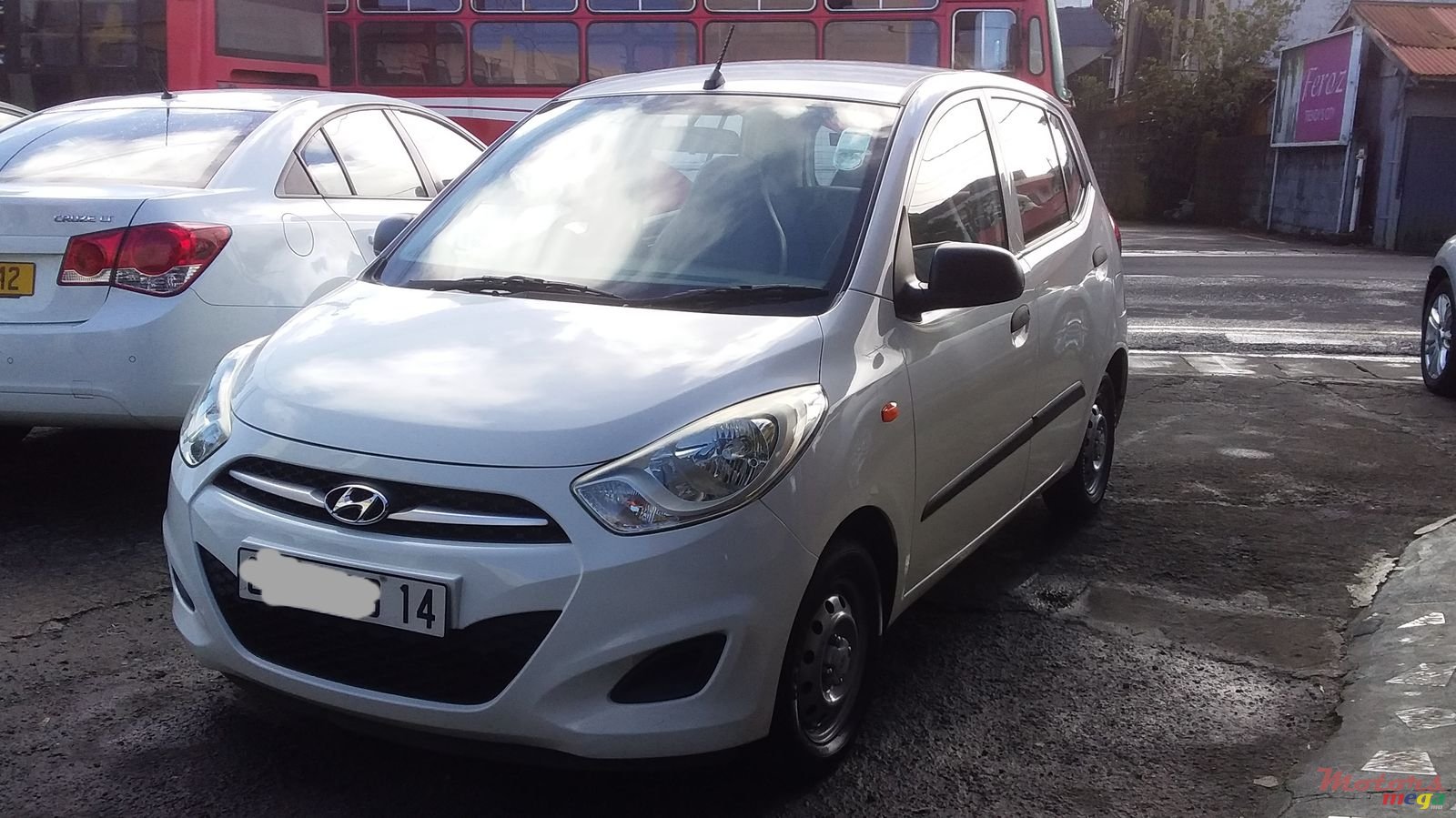2014' Hyundai i10 photo #2