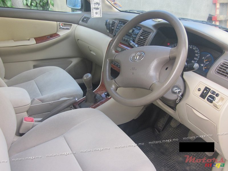 2003' Toyota Corolla NZE grade G photo #4