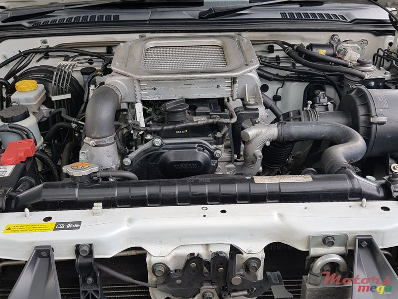 2016' Nissan Hardbody Full Option Turbo photo #6
