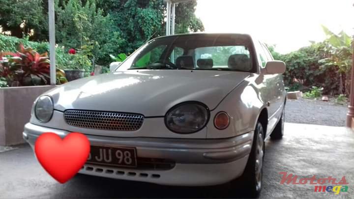 1998' Toyota Corolla photo #1