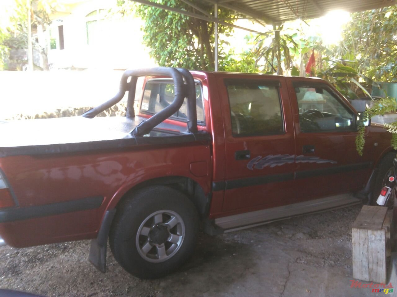 2004' Isuzu KB Series photo #2