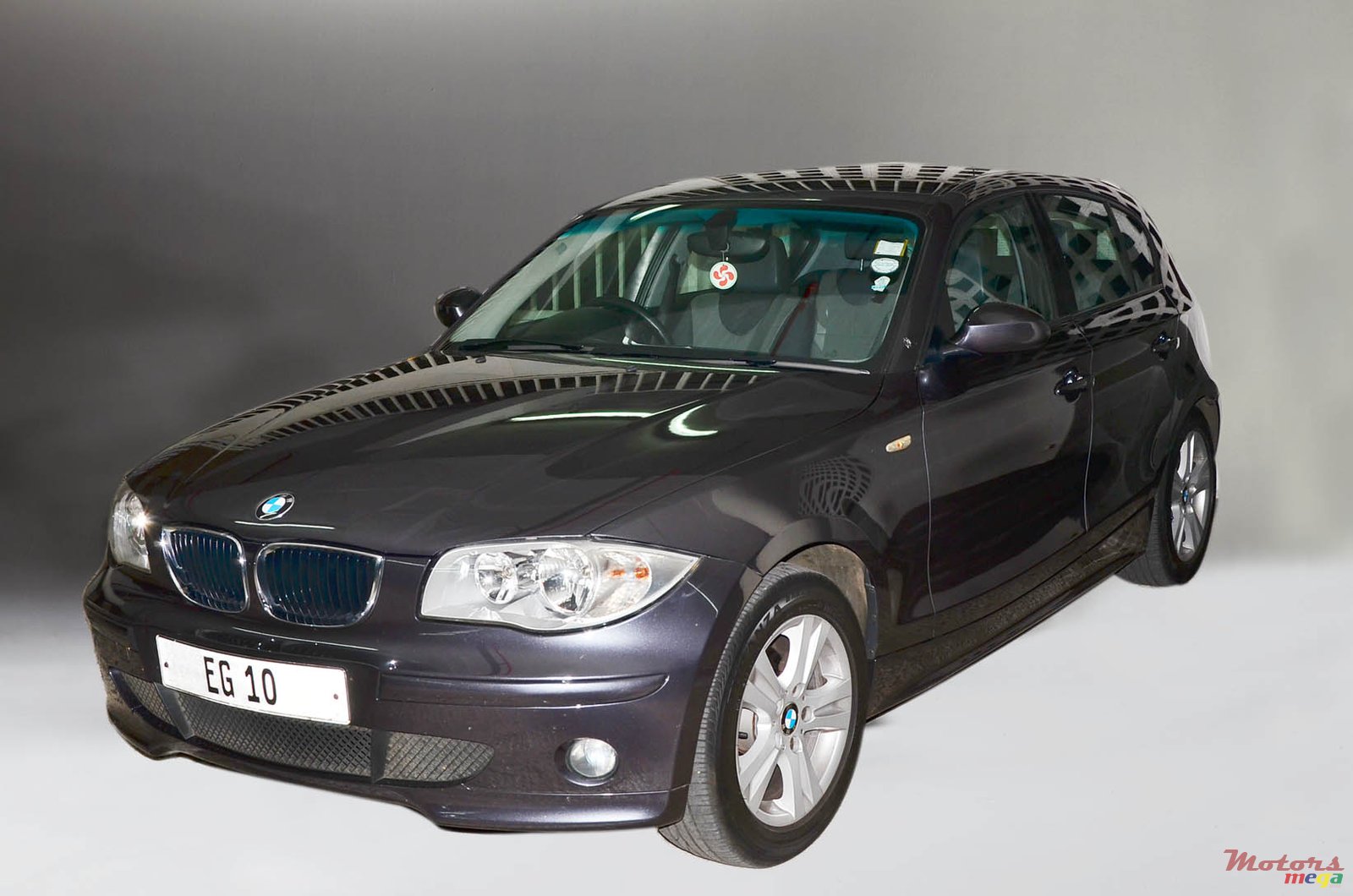 2005' BMW 116 photo #1