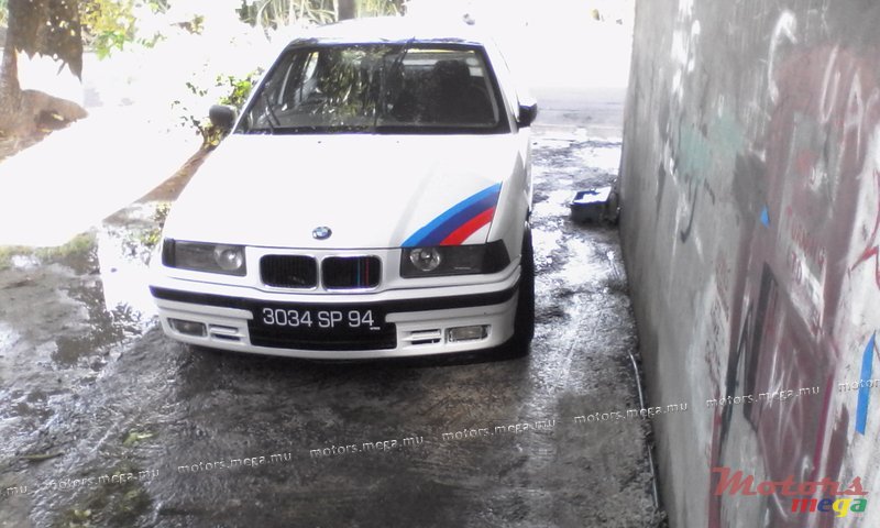 1994' BMW Sport photo #1
