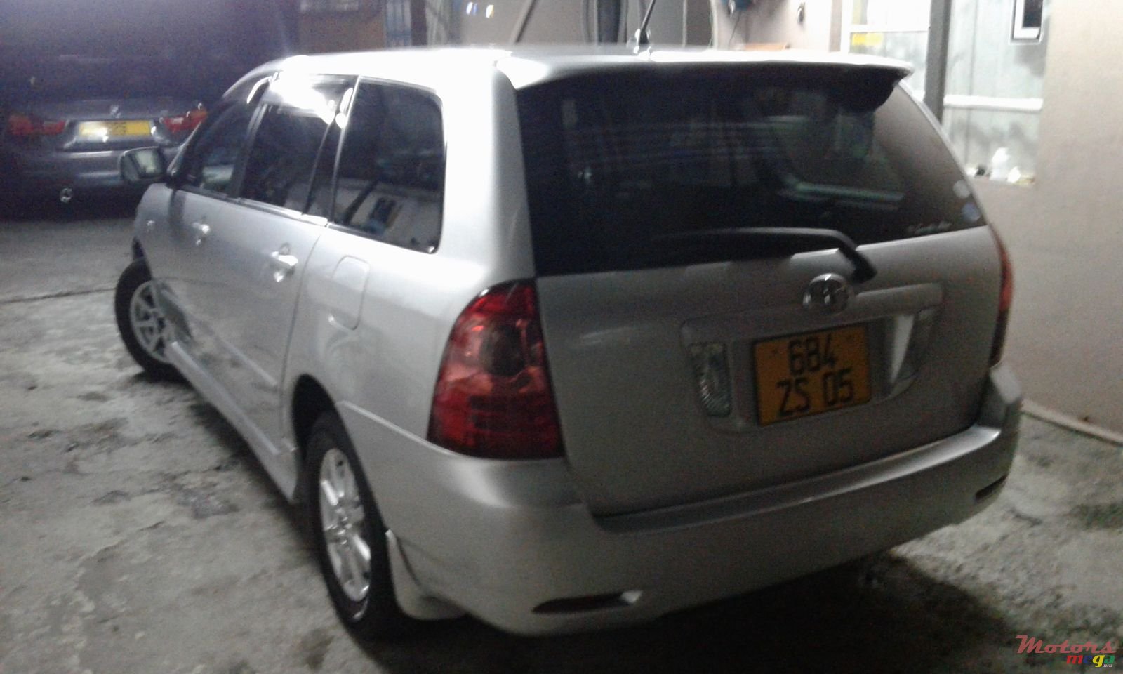 2005' Toyota Fielder X photo #6