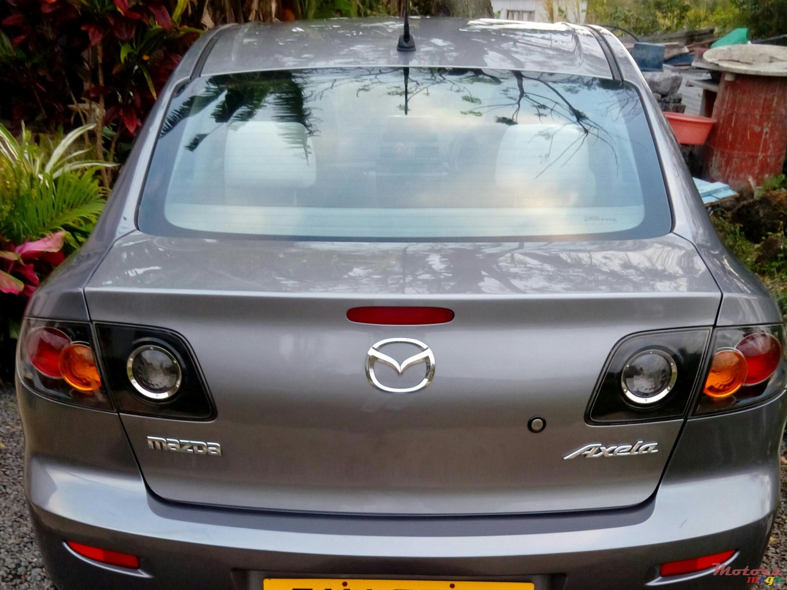 2005' Mazda Axela photo #7