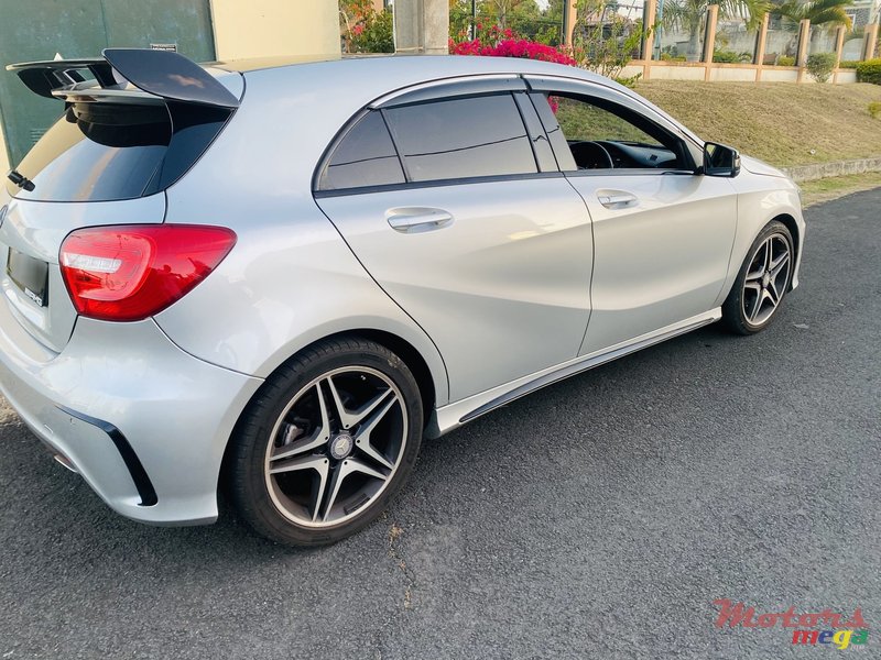 2014' Mercedes-Benz A 35 AMG Occasion photo #3