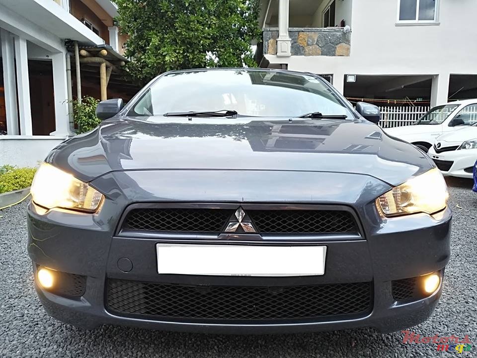 2008' Mitsubishi Lancer EX photo #1